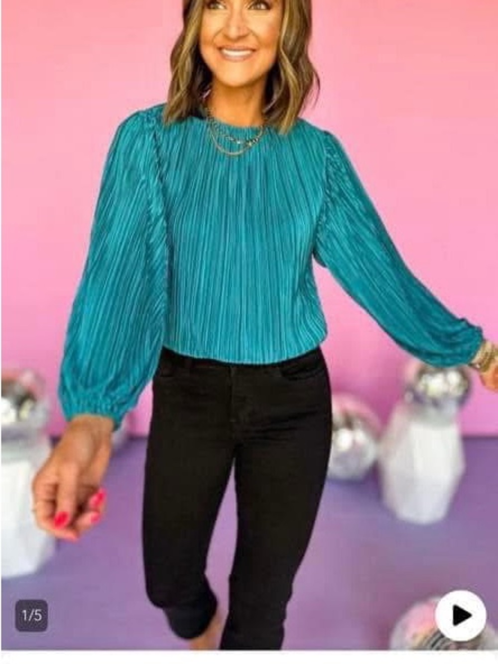 SSYS Women’s Teal Pleated Long-Sleeve Blouse medium